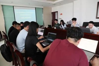 洛陽市總工會舉辦第八屆河南省職工職業(yè)技能大賽數(shù)據(jù)安全管理員賽項選拔賽，聚焦網(wǎng)絡(luò)安全技術(shù)人才選拔